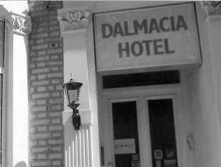 Dalmacia Hotel ロンドン エクステリア 写真